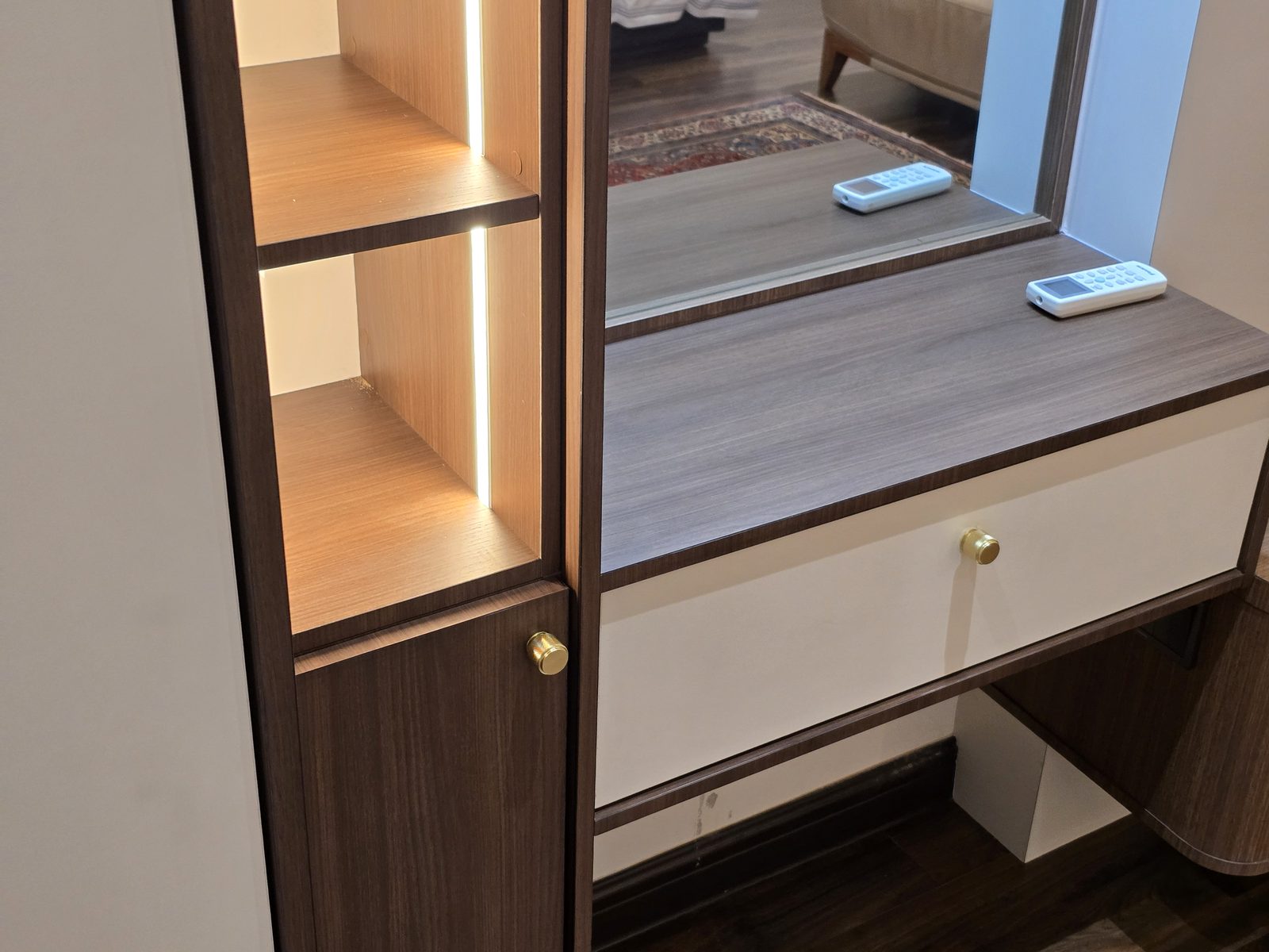 Dressing table with walnut top and backlit mirror